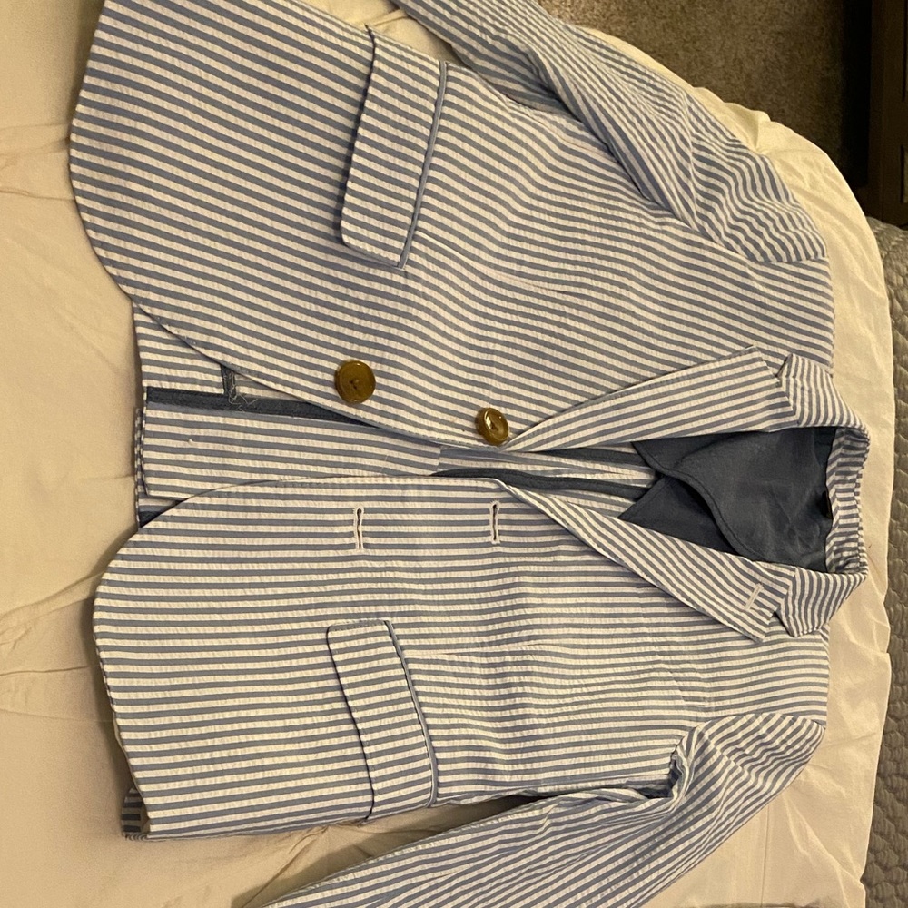 J crew boys seersucker suit size 7.